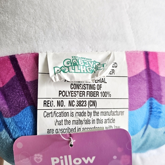 DreamWorks Gabby's Dollhouse Cakey Kids Bedding Super Soft Plush Cuddle Pillow - Picture 9 of 11